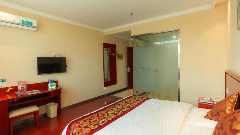 Greentree Inn Jiangsu Nantong Qidong Bus Station Express Hotel Hexingzhen Екстер'єр фото