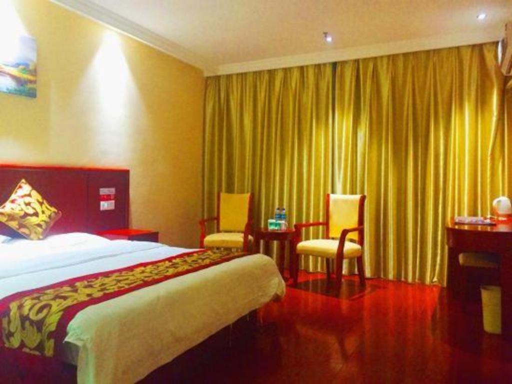 Greentree Inn Jiangsu Nantong Qidong Bus Station Express Hotel Hexingzhen Екстер'єр фото