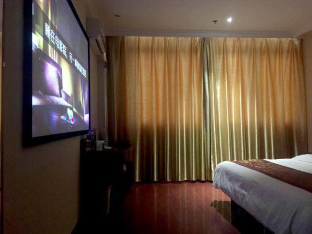 Greentree Inn Jiangsu Nantong Qidong Bus Station Express Hotel Hexingzhen Екстер'єр фото